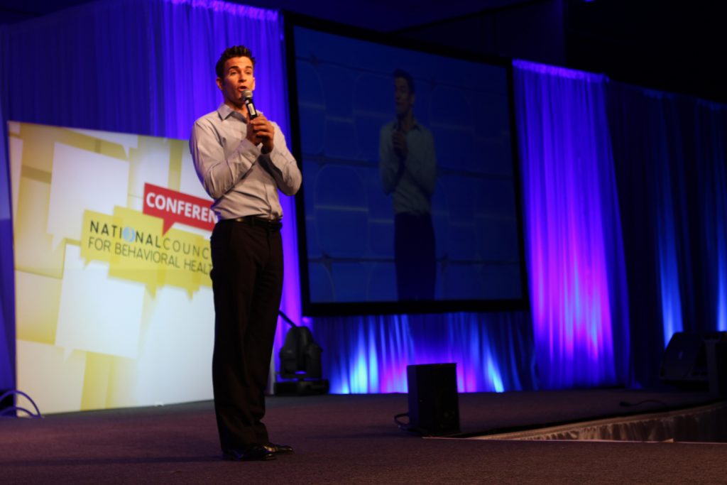 presentador profesional para eventos corporativos